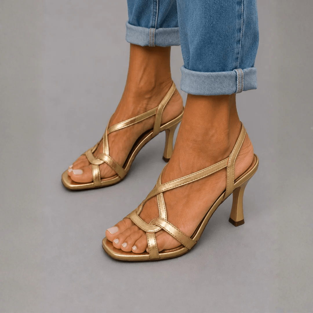 ALIZÉE – Sandalias Elegancia Dorada
