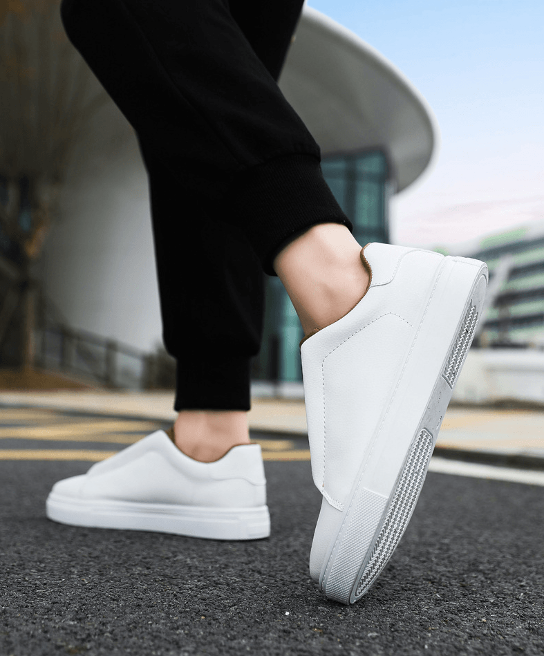 Veyra Paris™ | CORVIN – Premium leather sneakers for men.